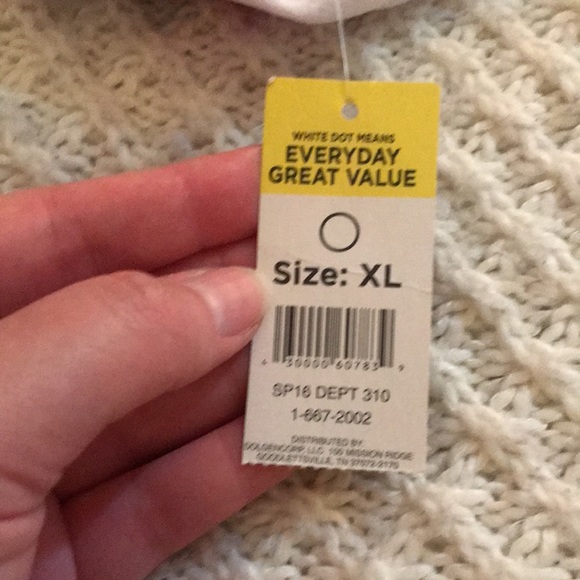 Shorts XL NWT - Picture 4 of 7